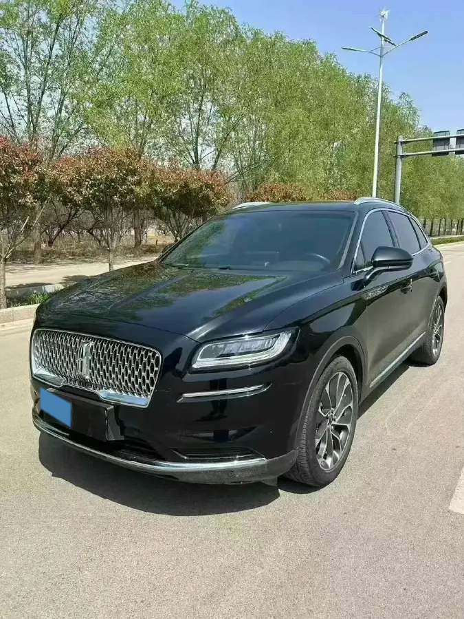 2021 Lincoln Nautilus 2.7T 322HP V6 8AT