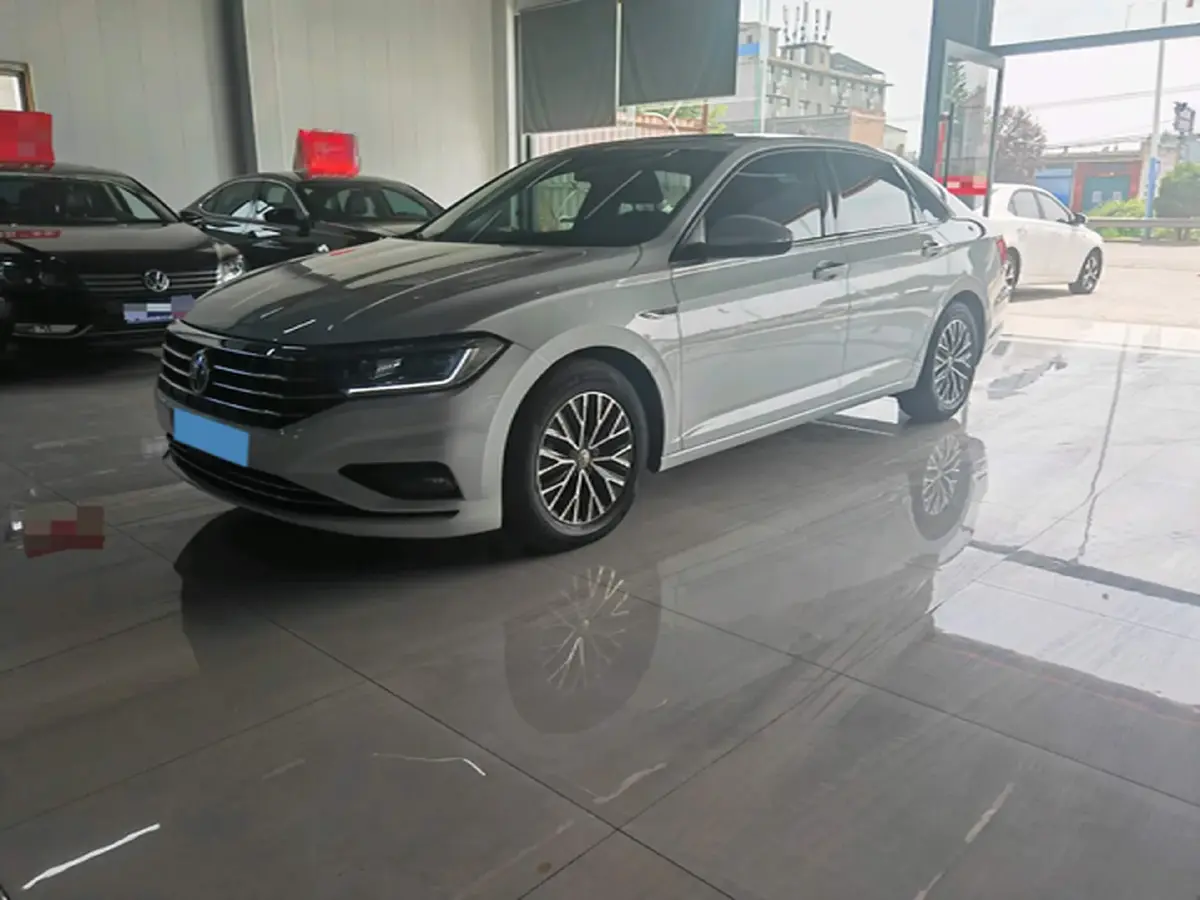 2020 Volkswagen Sagitar 1.4T 150HP L4 7DCT