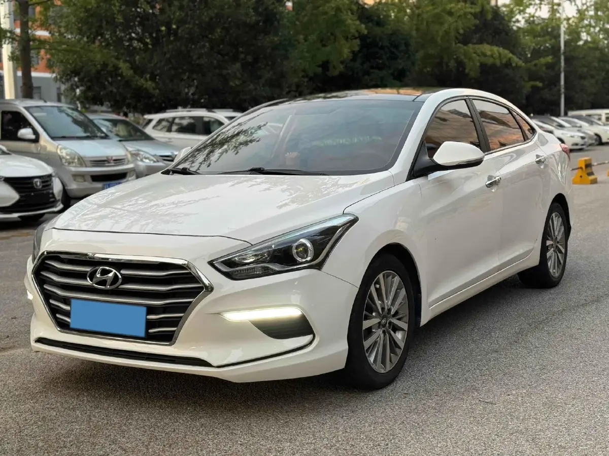 2017 Hyundai Mistra 1.6T 175HP L4 7DCT