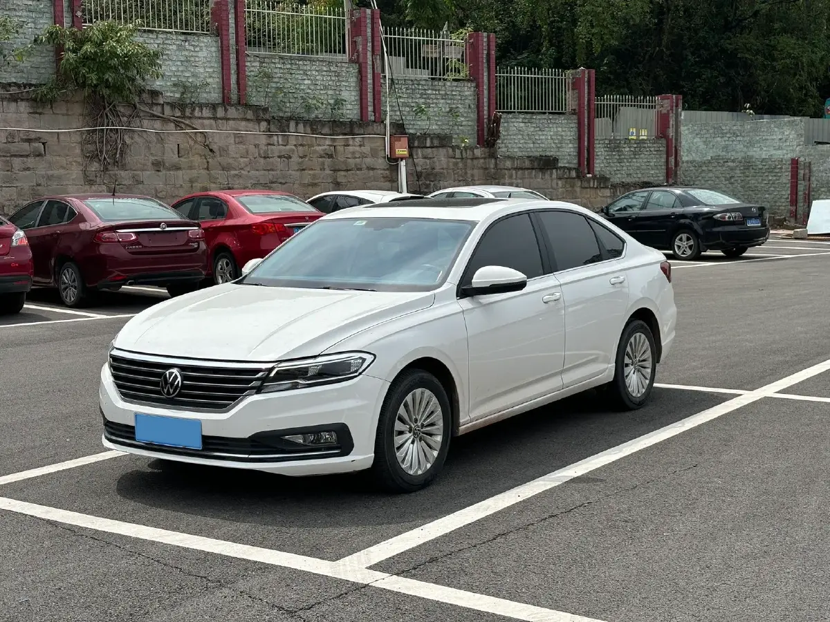 2021 Volkswagen Lavida 1.5L 113HP L4 6AT