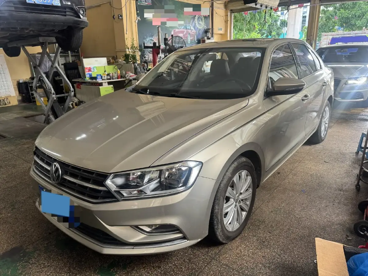 2018 Volkswagen Bora 1.5L 110HP L4 6AT