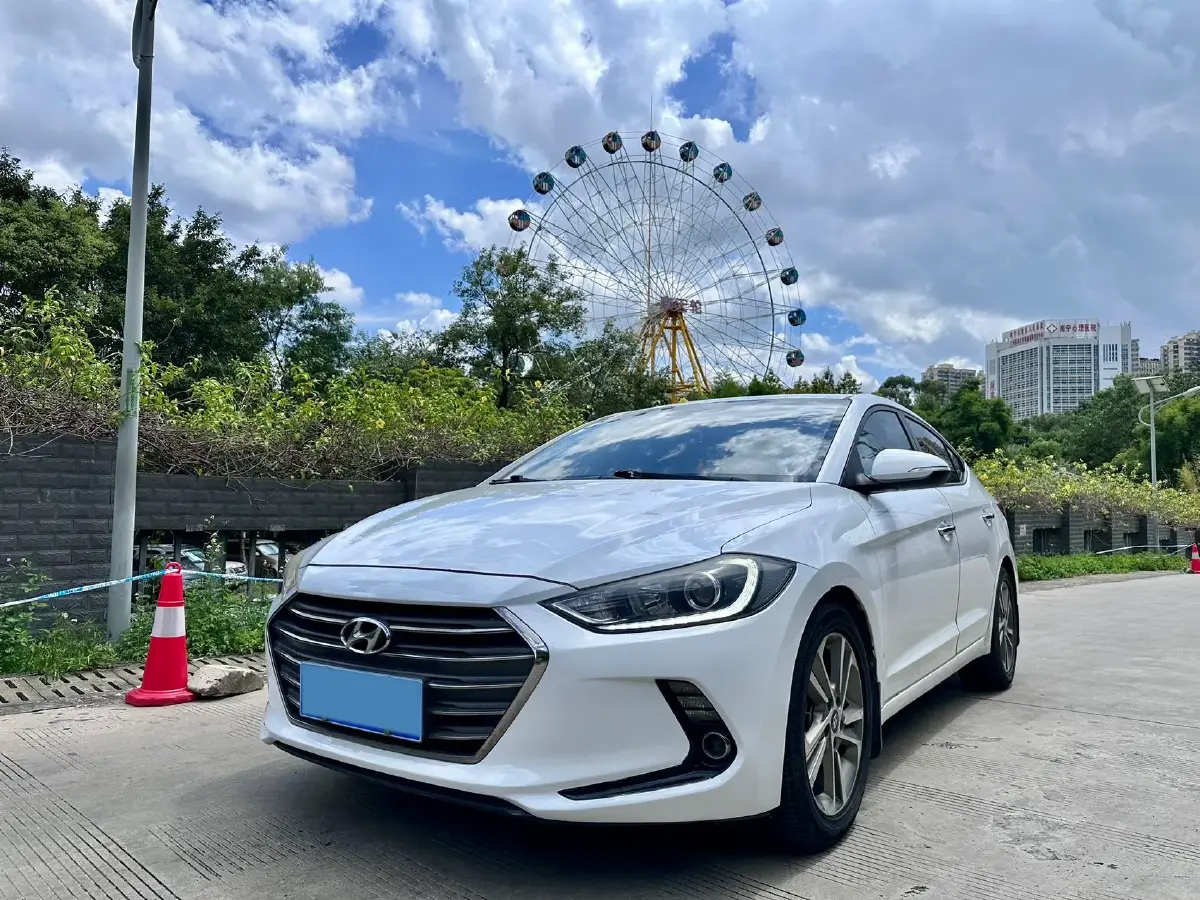 2016 Hyundai Elantra 1.6L 130HP L4 6AT