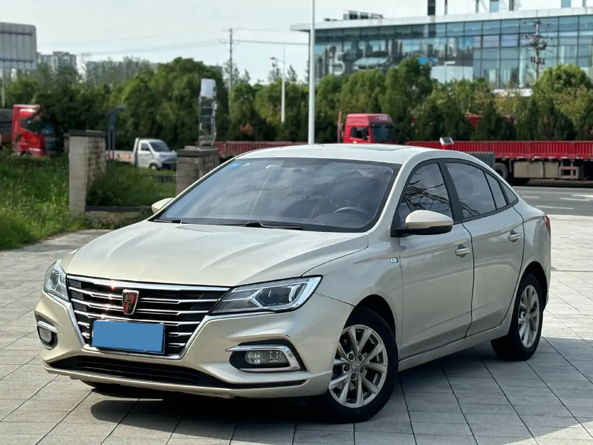 2019 Roewe i5 1.5L 120HP L4 CVT