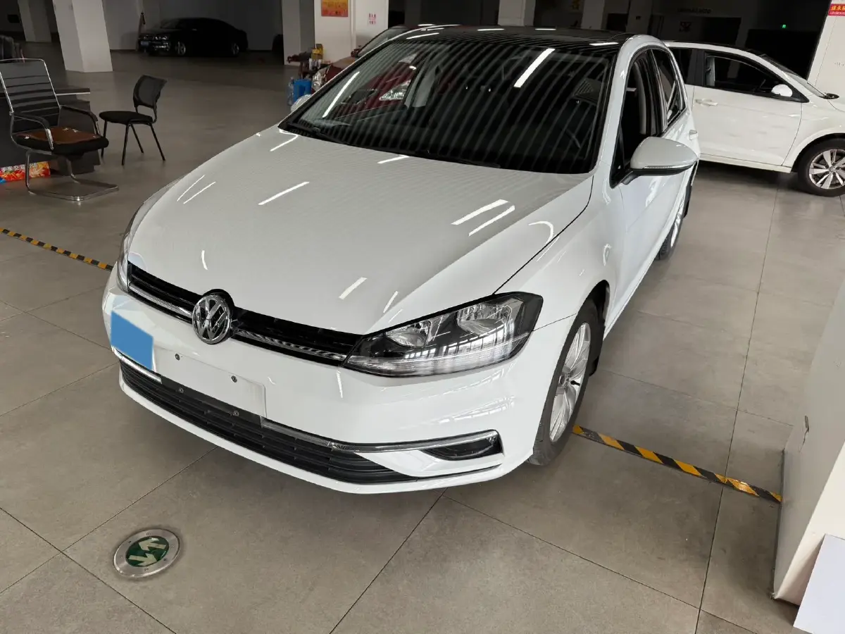 2019 Volkswagen Golf 1.4T 150HP L4 7DCT