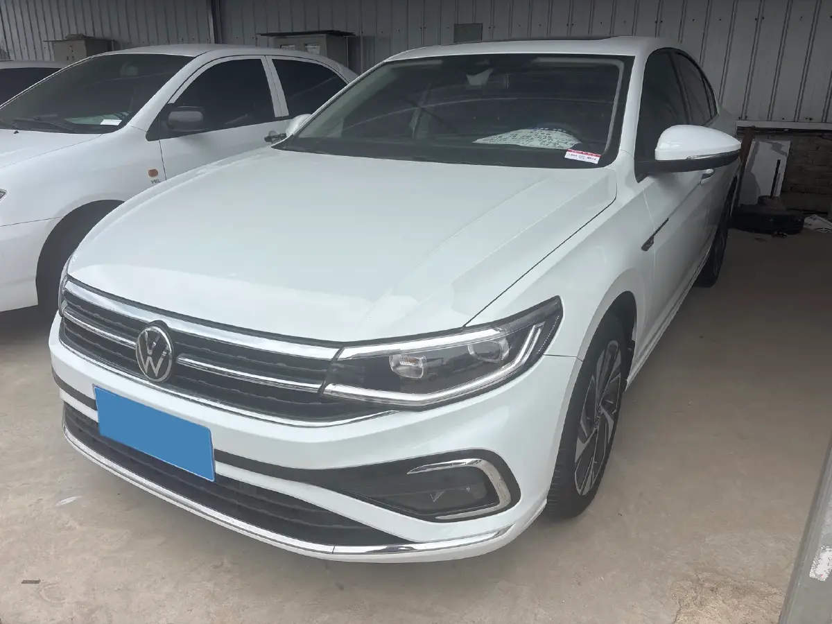 2023 Volkswagen Bora 1.4T 150HP L4 7DCT