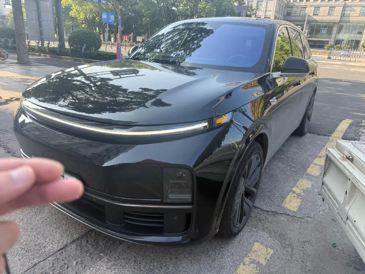 2023 Li L7 Range Extended 154HP REEV 40.9KWH