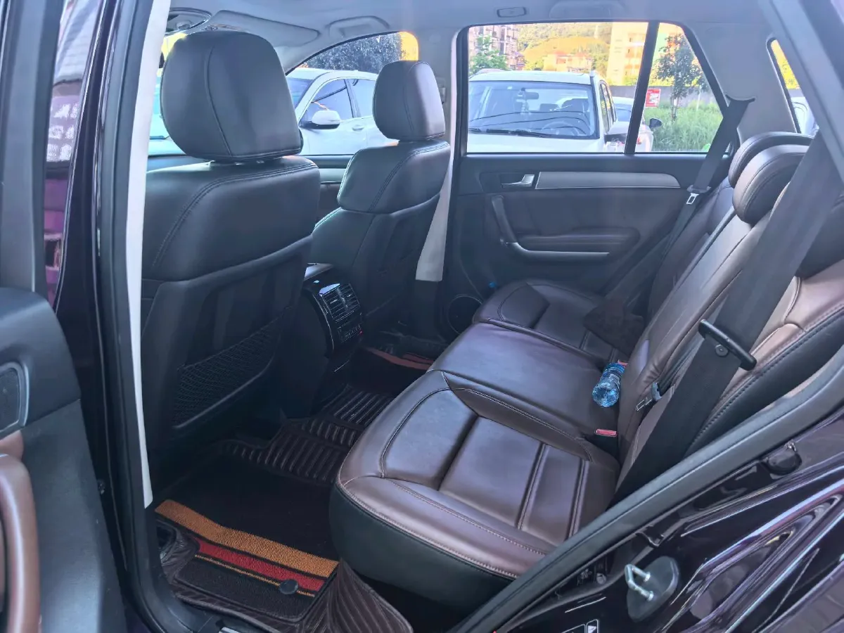 2017 Haval H8 2.0T 252HP L4 8AT,autocango,china used car exporter,china ev exporter,chinese used car exporter,chinese used ev exporter