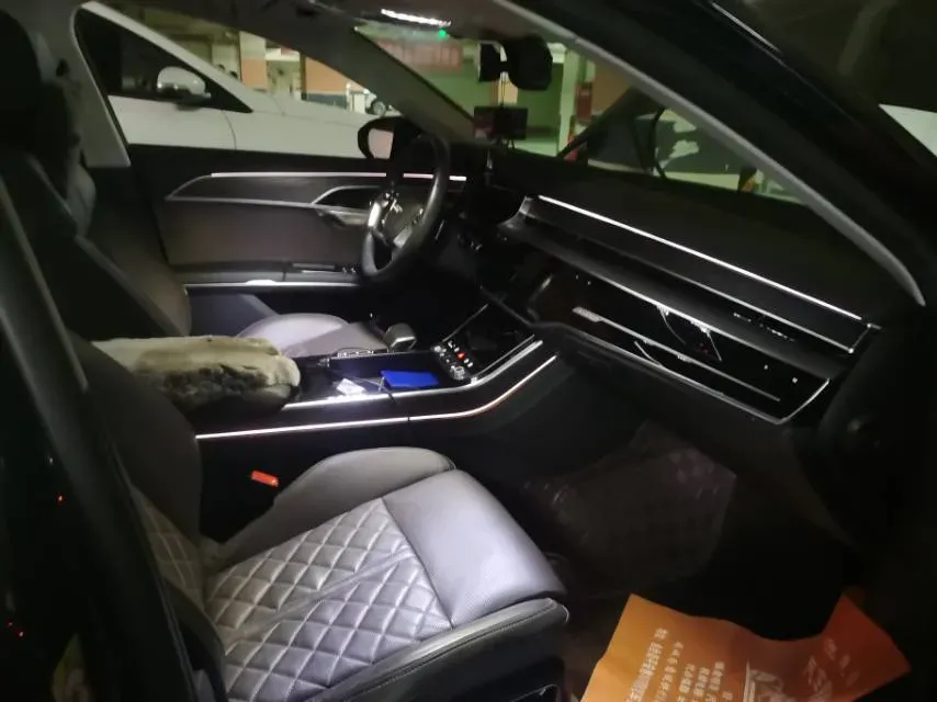 2023 Audi A8 3.0T 286HP V6 8AT,autocango,china used car exporter,china ev exporter,chinese used car exporter,chinese used ev exporter