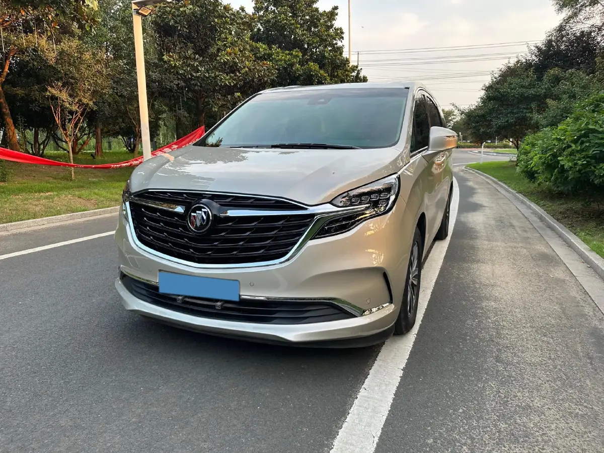 2022 Buick GL8 2.0T 237HP L4 9AT