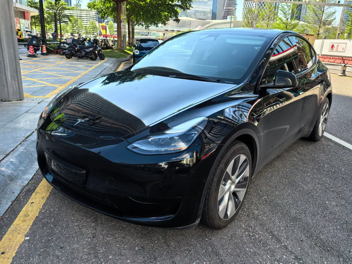 2022 Tesla Model Y BEV 60KWH