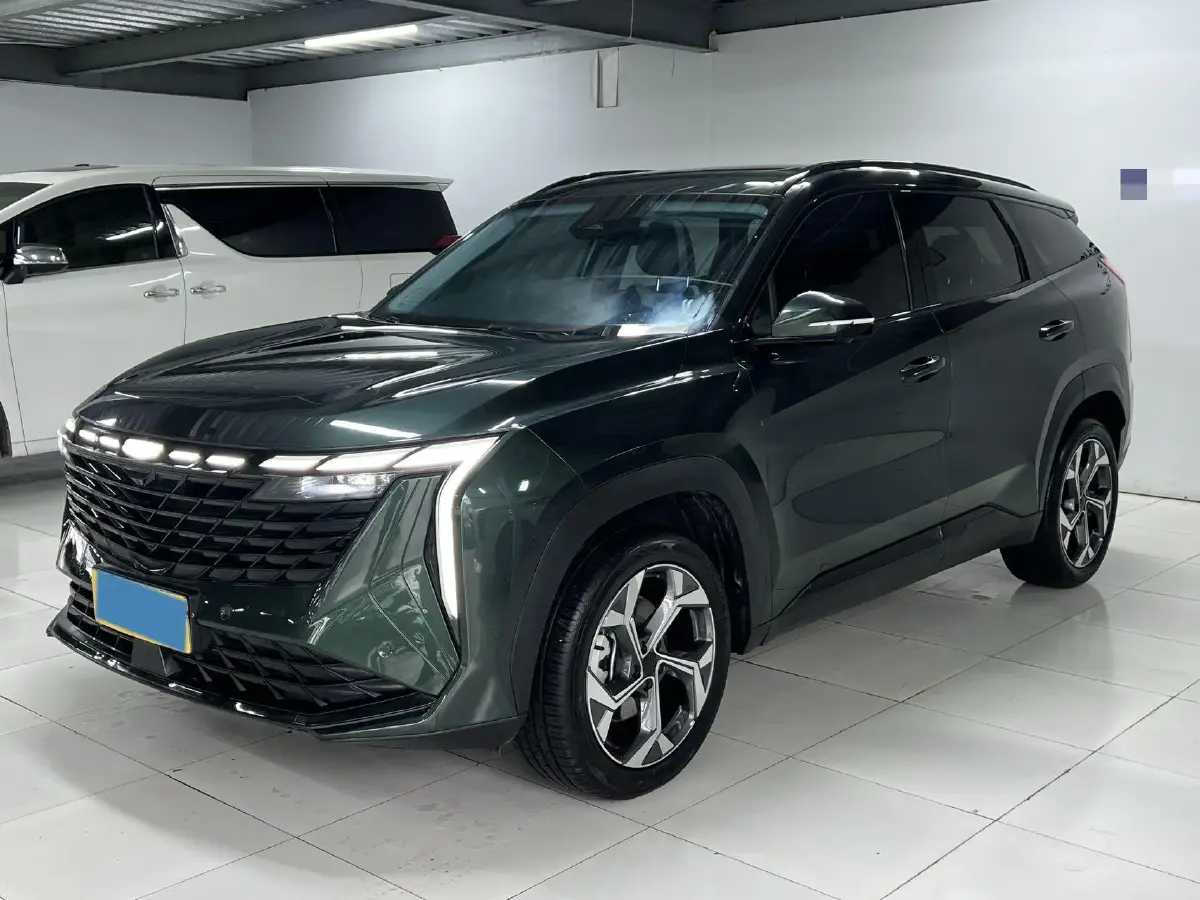 2023 Geely StarRay 1.5T 181HP L4 7DCT