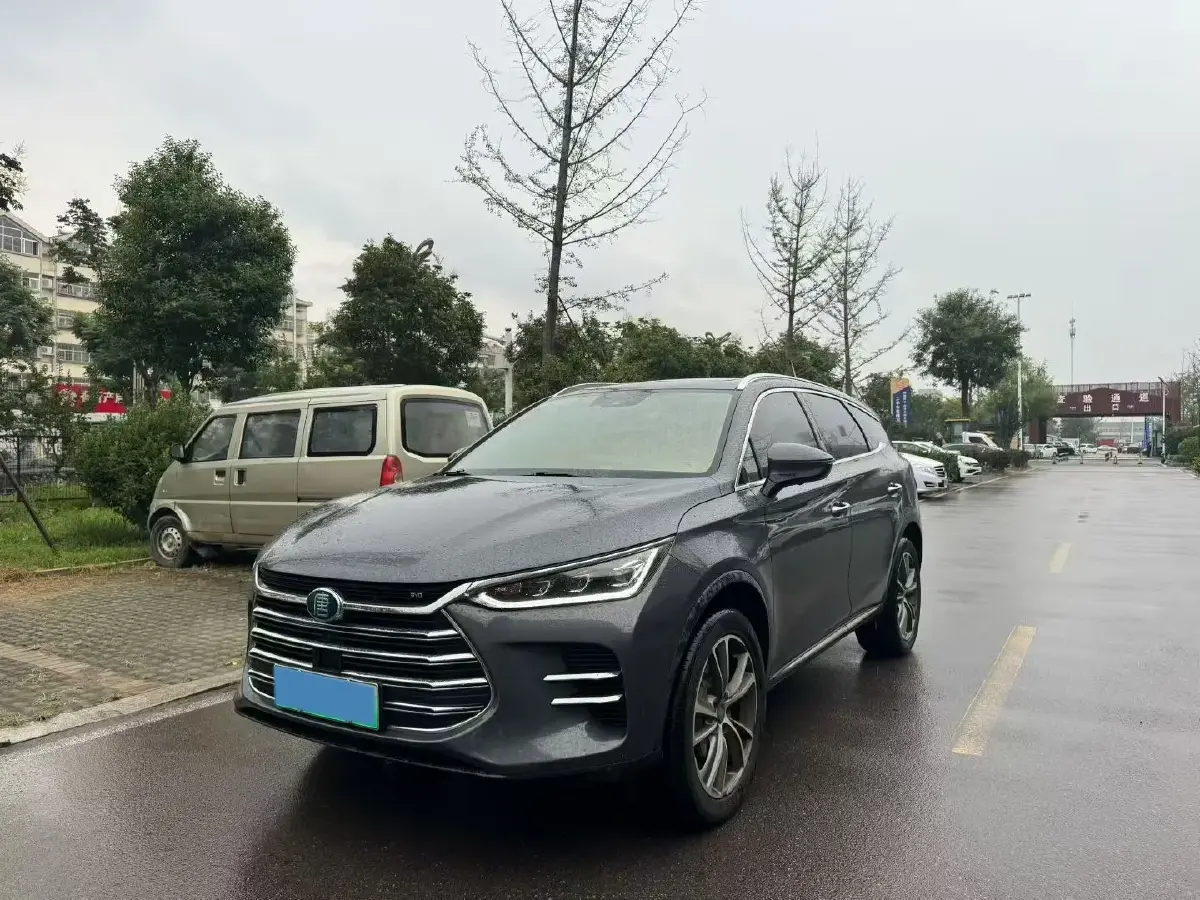 2018 BYD Tang 2.0T 205HP L4 6DCT PHEV 19.96KWH