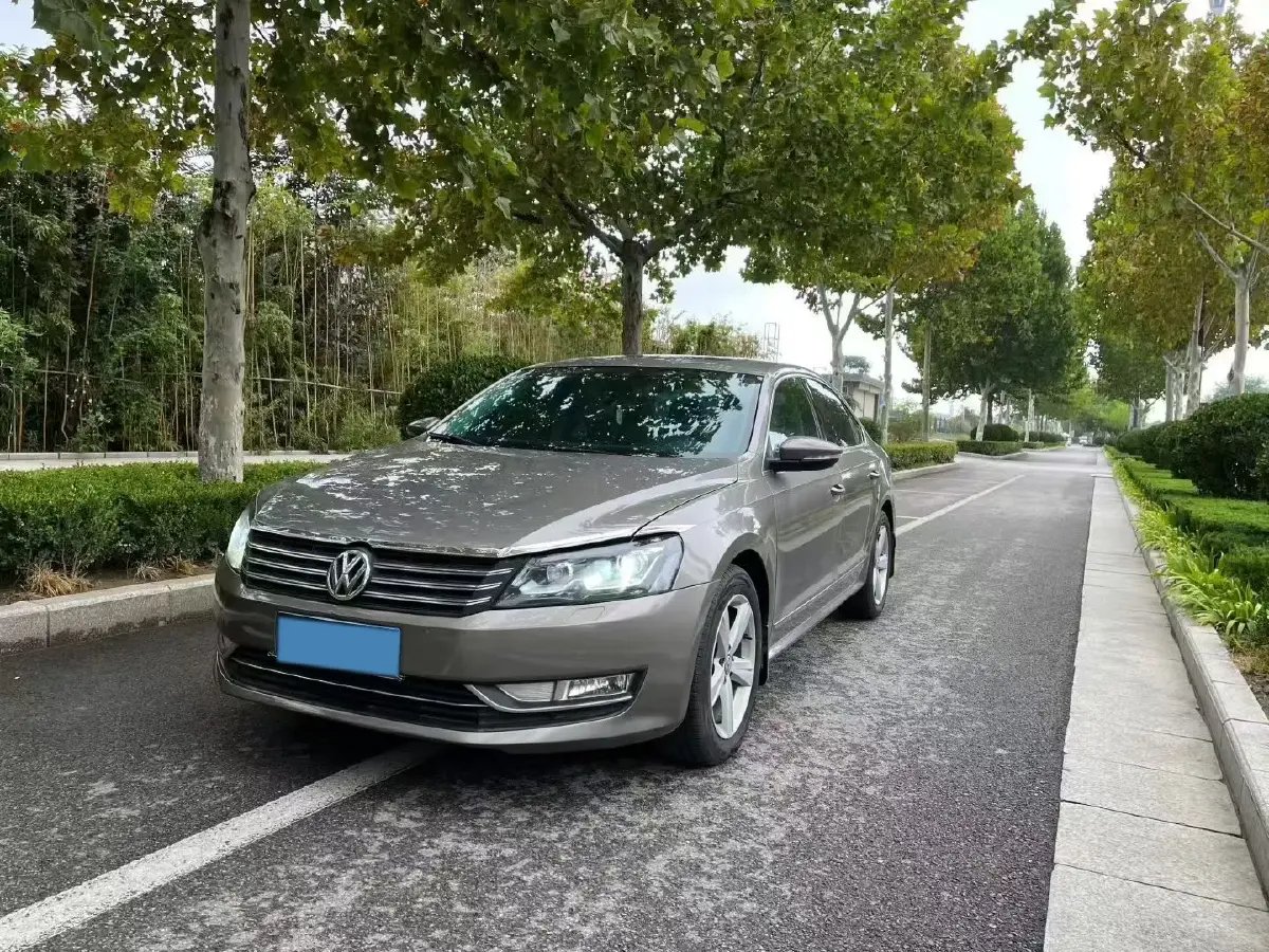 2014 Volkswagen Passat 1.8T 160HP L4 7DCT
