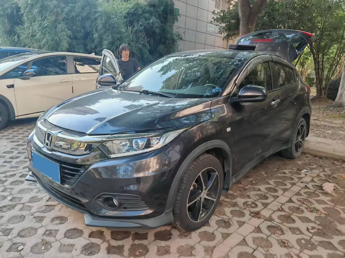 2020 Honda Vezel 1.5L 131HP L4 CVT