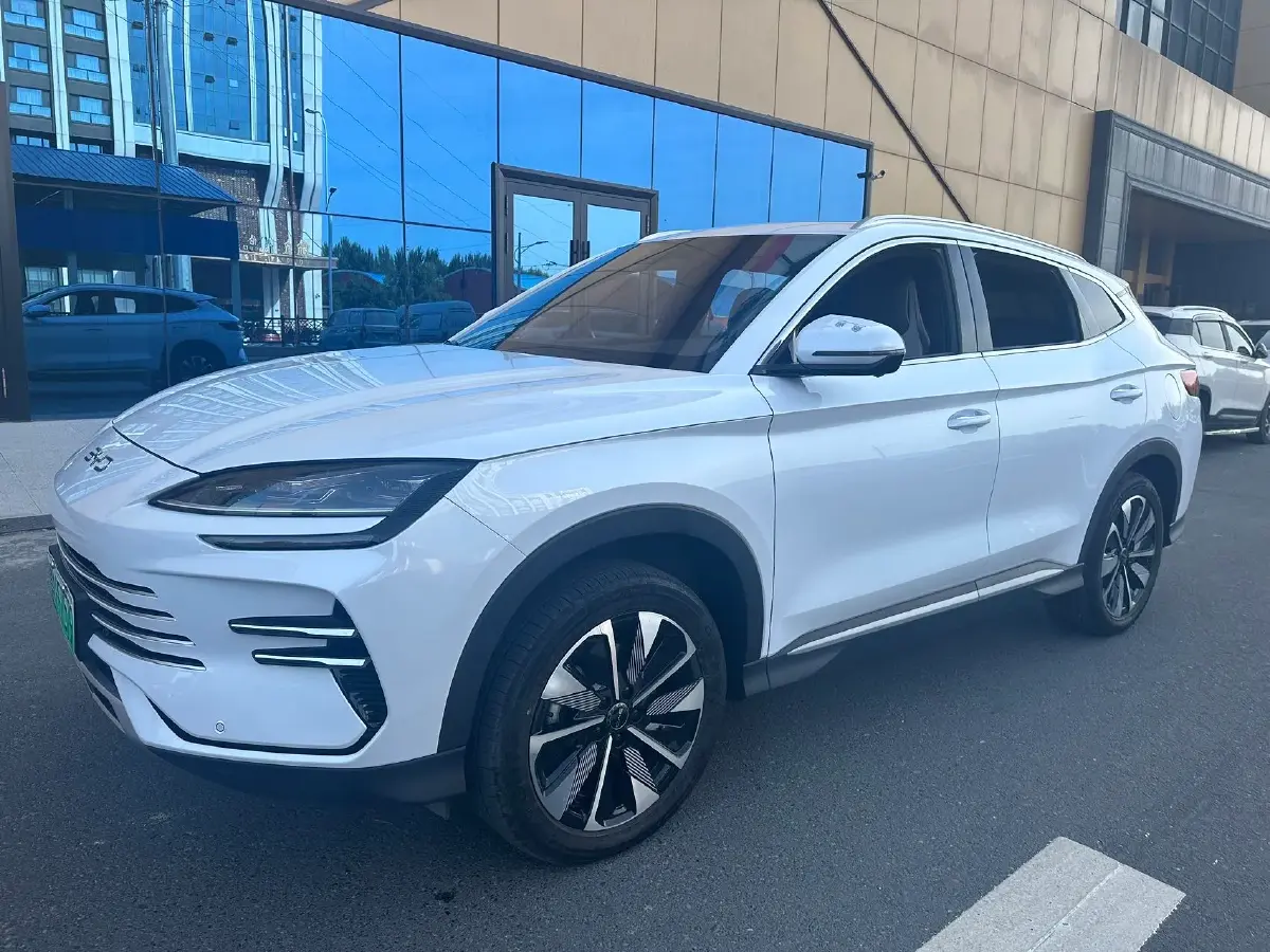 2025 BYD Song Plus 1.5L 101HP L4 E-CVT PHEV 18.3KWH