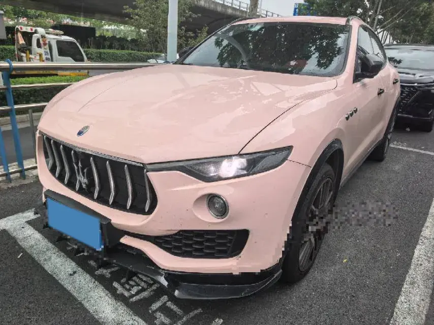 2016 Maserati Levante 3.0T 350HP V6 8AT