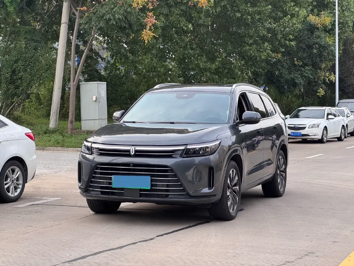 2022 AITO AITO M7 Range Extended 125HP REEV 40KWH