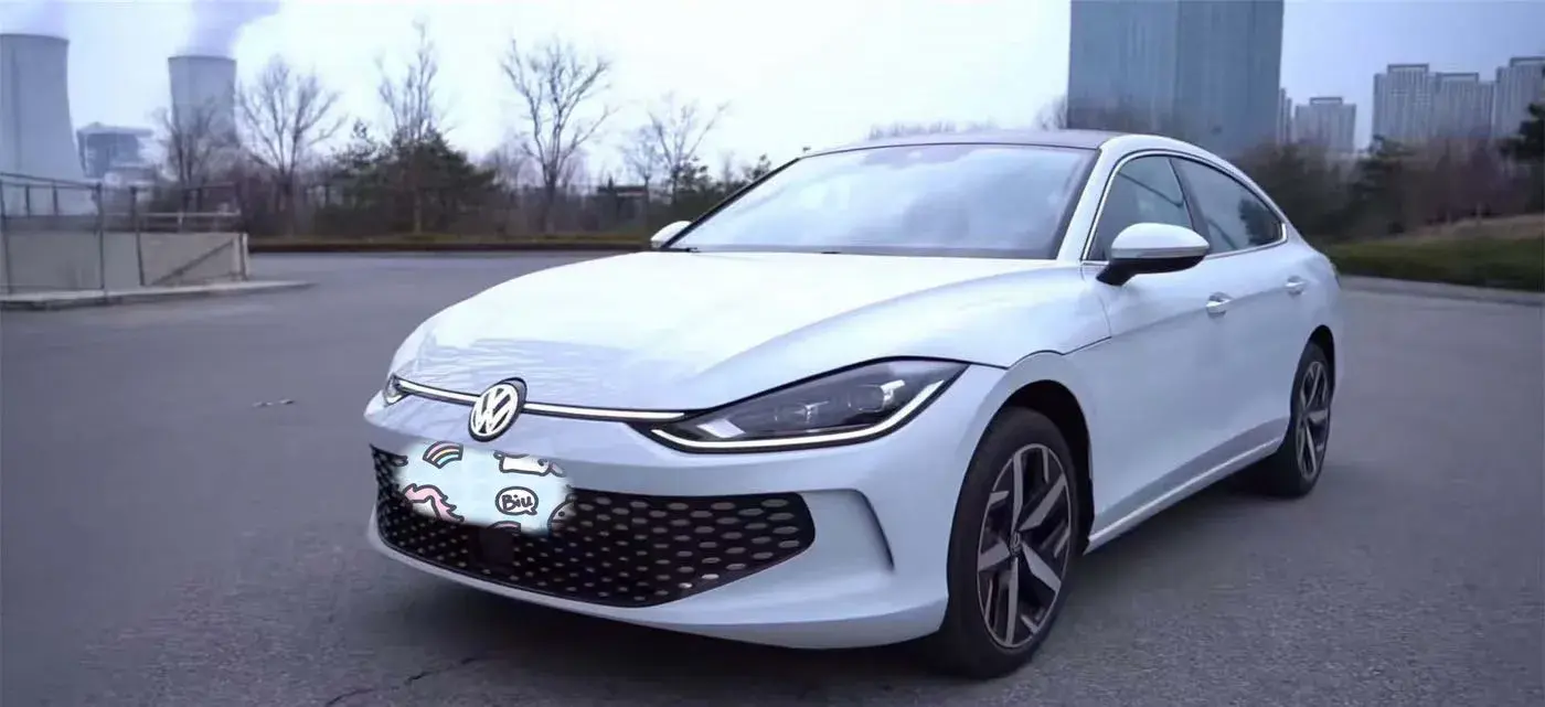 2025 Volkswagen Lamando 1.4T 150HP L4 7DCT