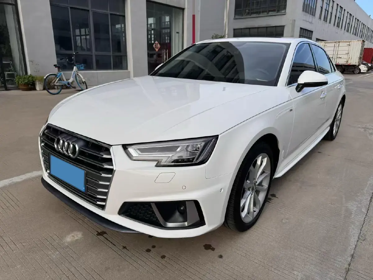 2019 Audi A4L 2.0T 190HP L4 7DCT