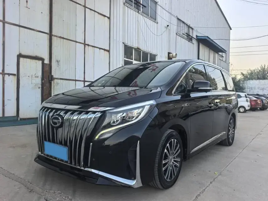 2023 GAC Trumpchi M8 2.0T 252HP L4 8AT