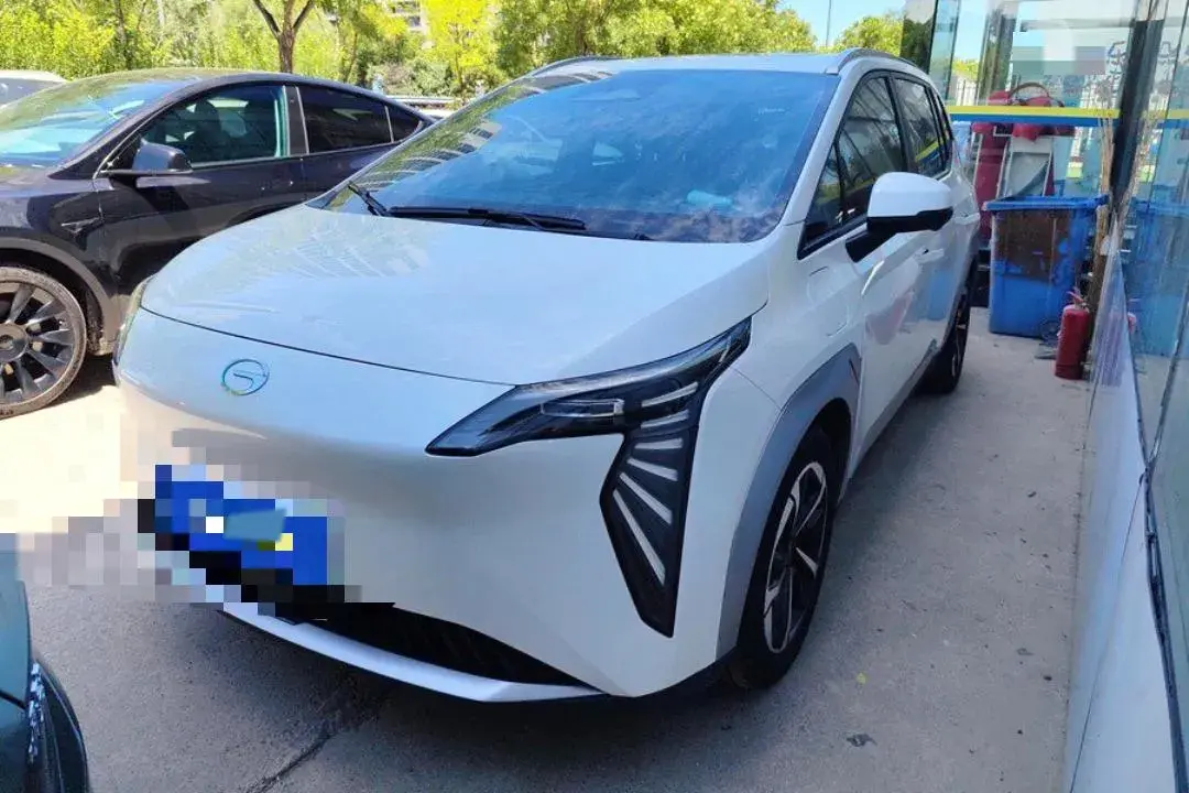 2023 Aion Y BEV 61.7KWH