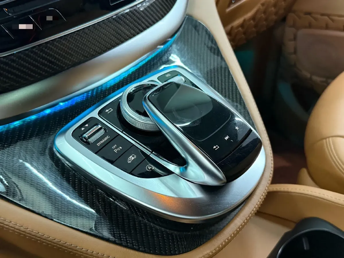 2020 AM XIAOAO V-Class 2.0T 211HP L4 9AT,autocango,china used car exporter,china ev exporter,chinese used car exporter,chinese used ev exporter