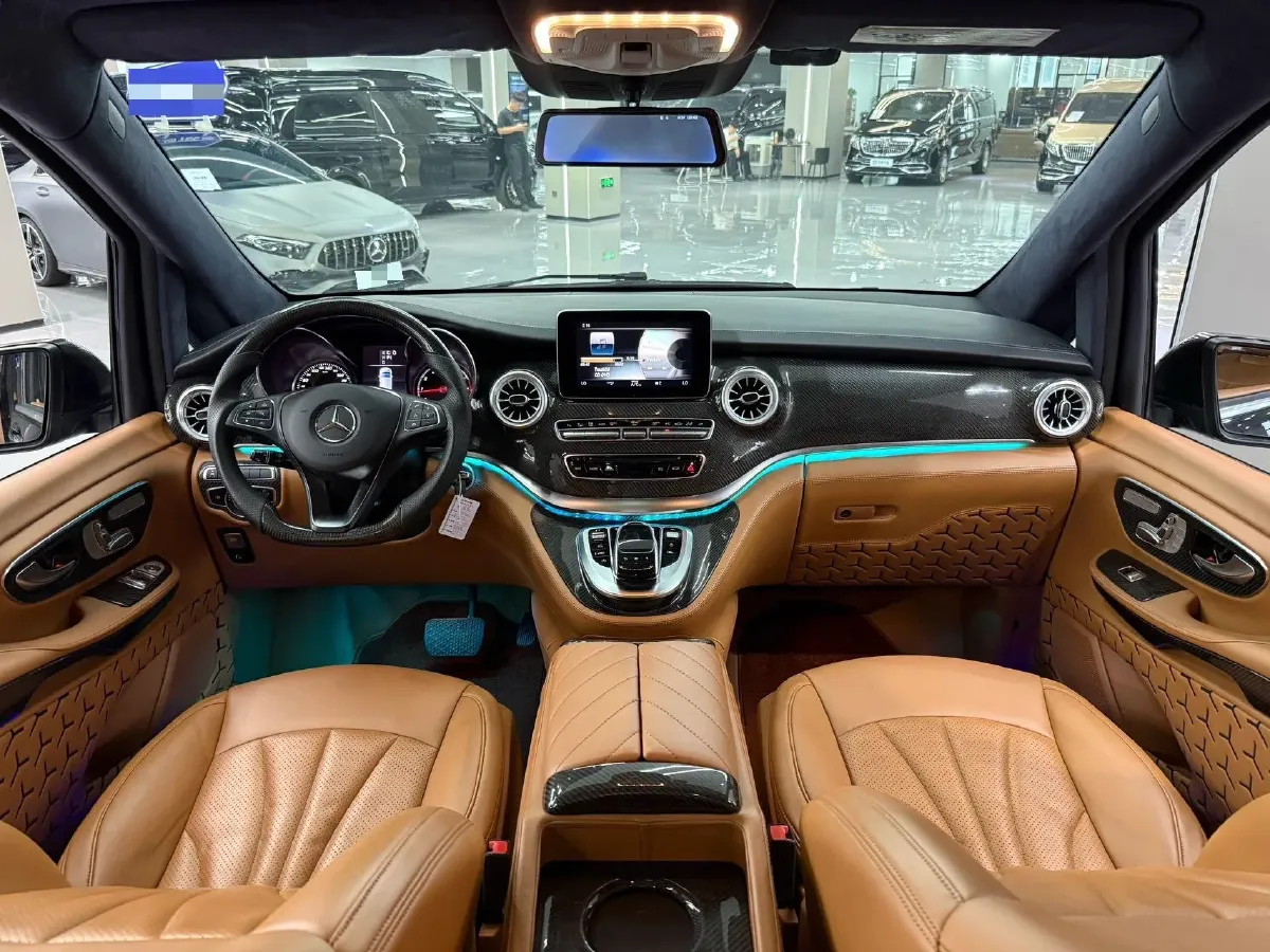 2020 AM XIAOAO V-Class 2.0T 211HP L4 9AT,autocango,china used car exporter,china ev exporter,chinese used car exporter,chinese used ev exporter