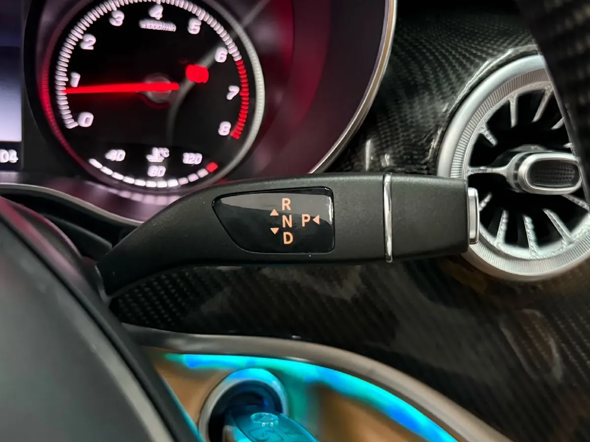 2020 AM XIAOAO V-Class 2.0T 211HP L4 9AT,autocango,china used car exporter,china ev exporter,chinese used car exporter,chinese used ev exporter