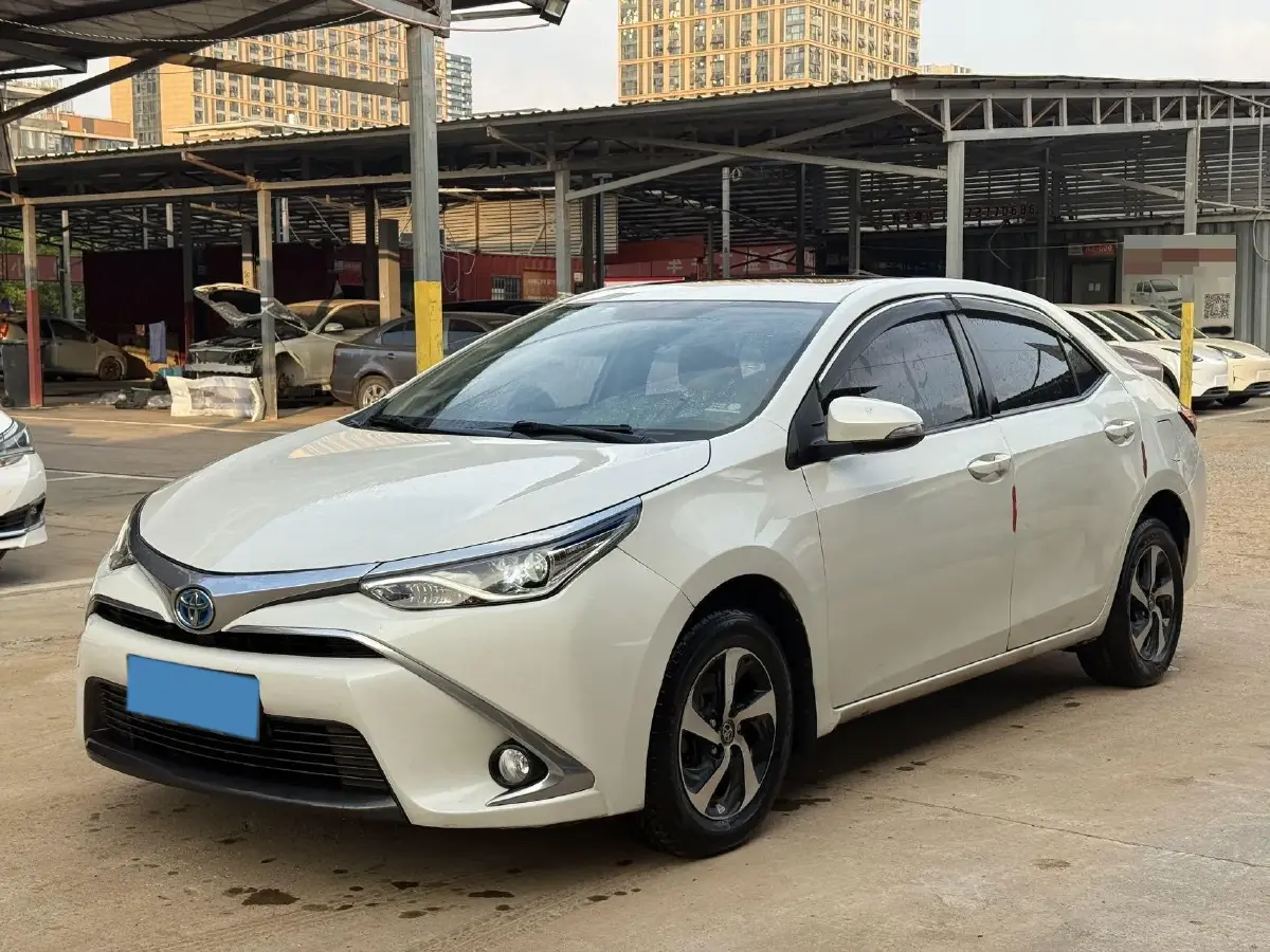 2017 Toyota Levin 1.8L 99HP L4 E-CVT Hybrid