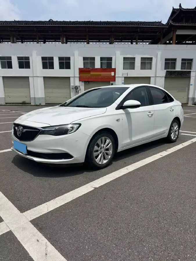 2020 Buick Regal 2.0T 237HP L4 9AT