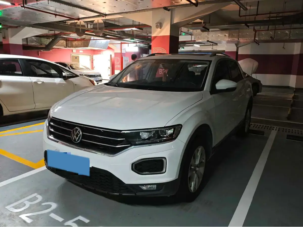2022 Volkswagen T-Roc 1.4T 150HP L4 7DCT