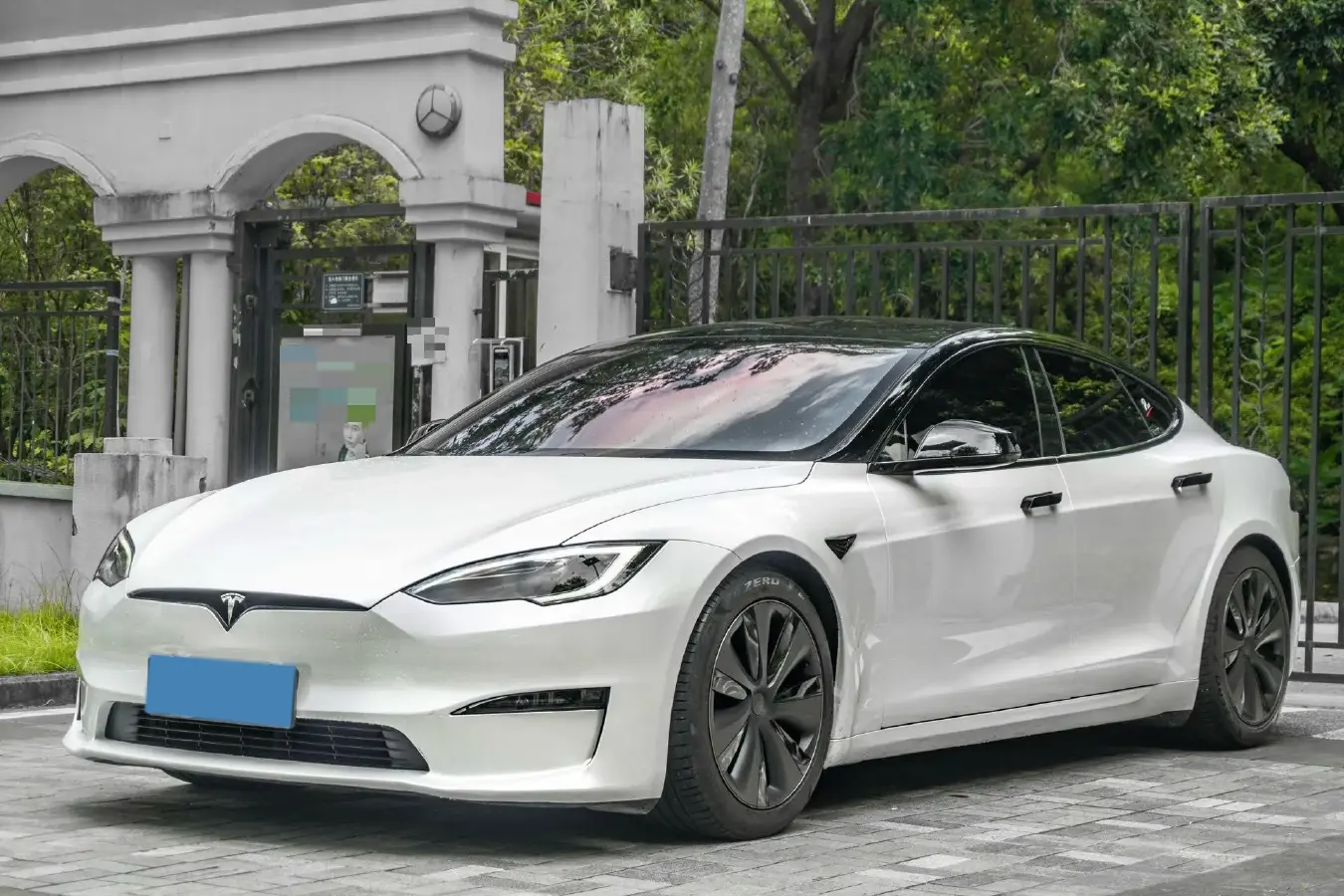 2023 Tesla Model S BEV 100KWH