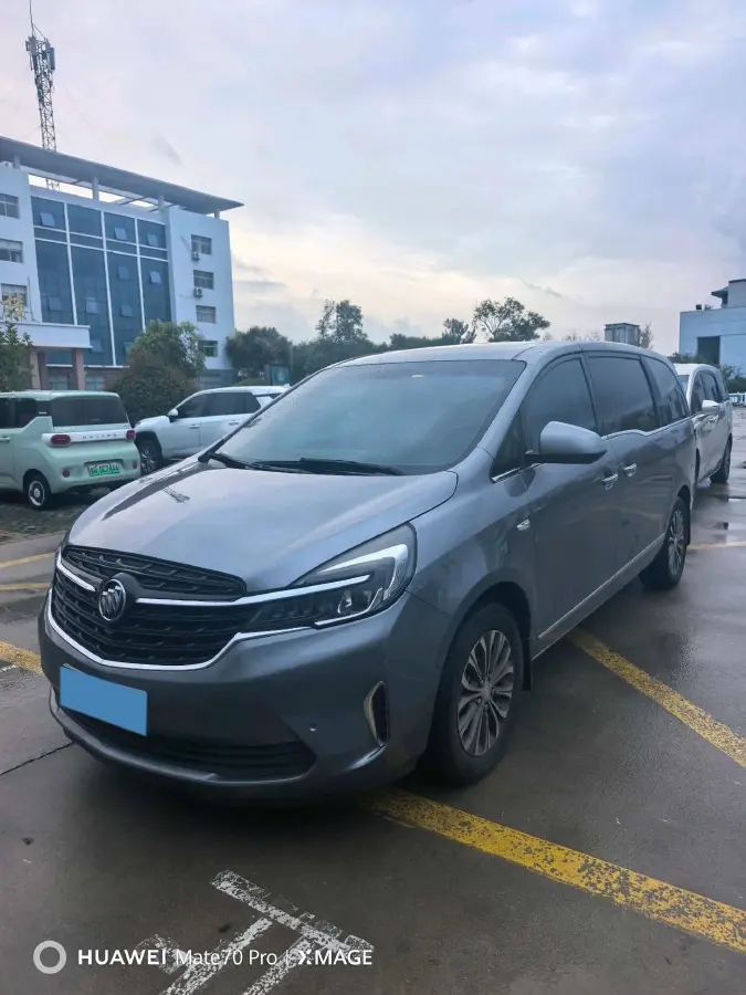 2021 Buick GL8 2.0T 237HP L4 9AT