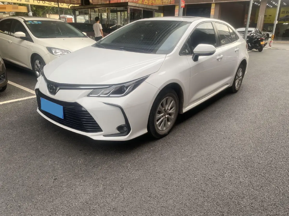2019 Toyota Corolla 1.2T 116HP L4 CVT