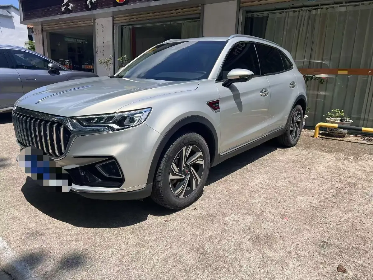 2022 HongQi HS5 2.0T 224HP L4 6AT