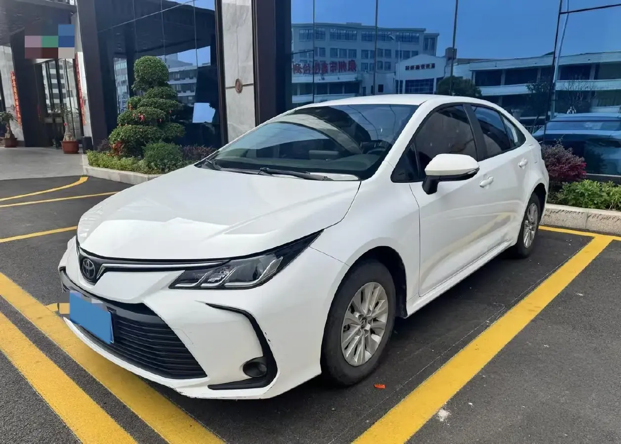 2021 Toyota Corolla 1.2T 116HP L4 CVT