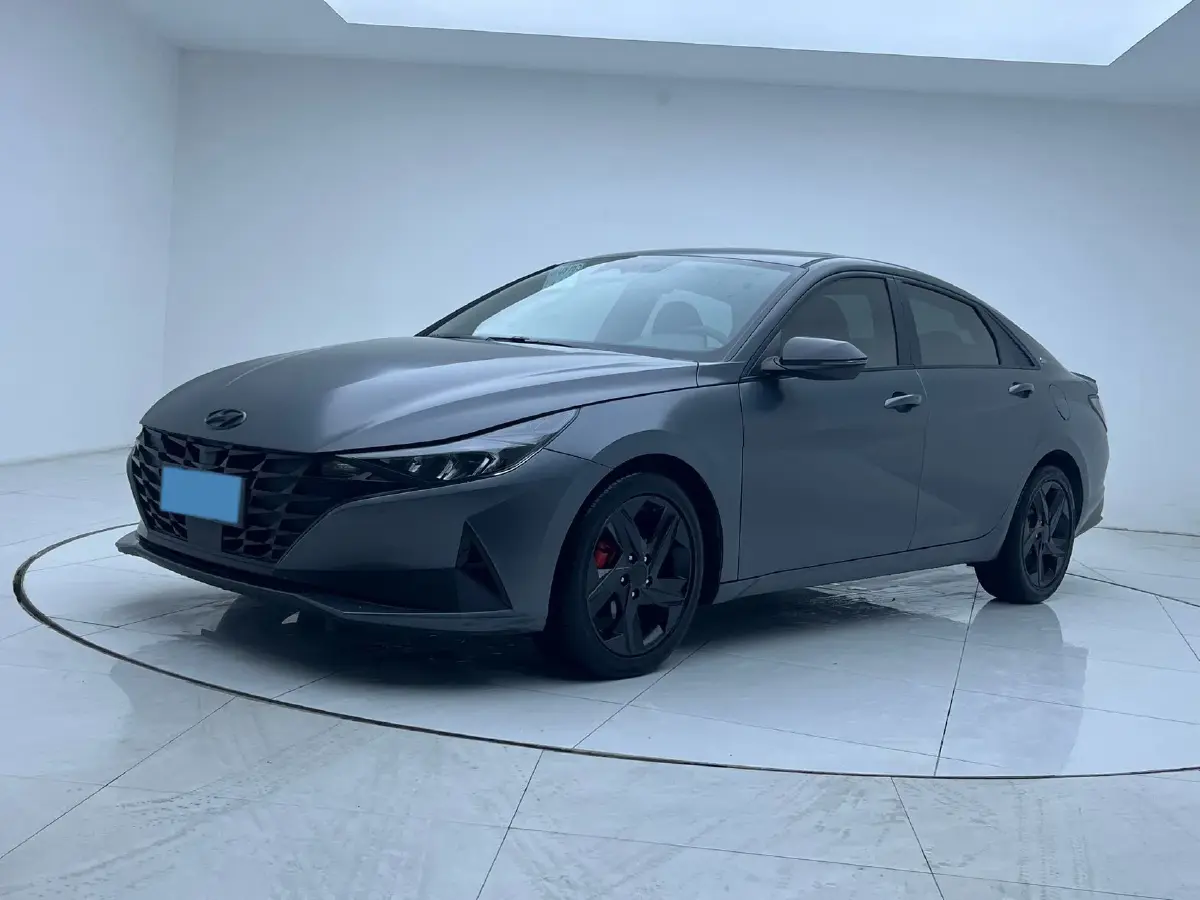 2022 Hyundai Elantra 1.5L 115HP L4 CVT