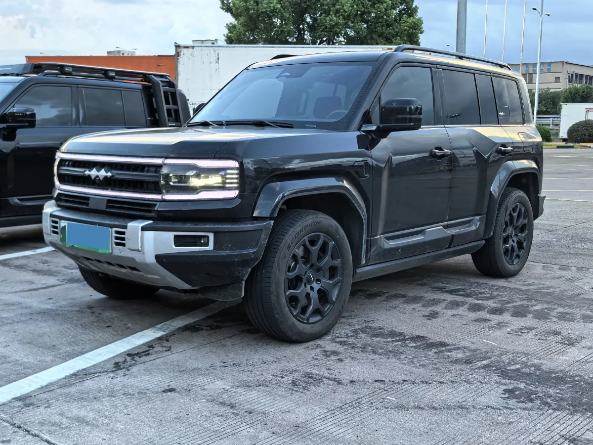 2023 FangChengBao Bao 5 1.5T 194HP L4 E-CVT PHEV 31.8KWH