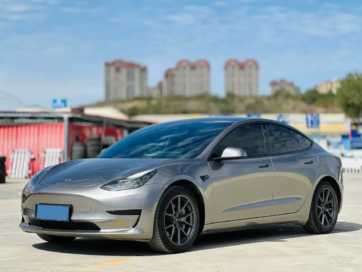 2021 Tesla Model 3 BEV 55KWH