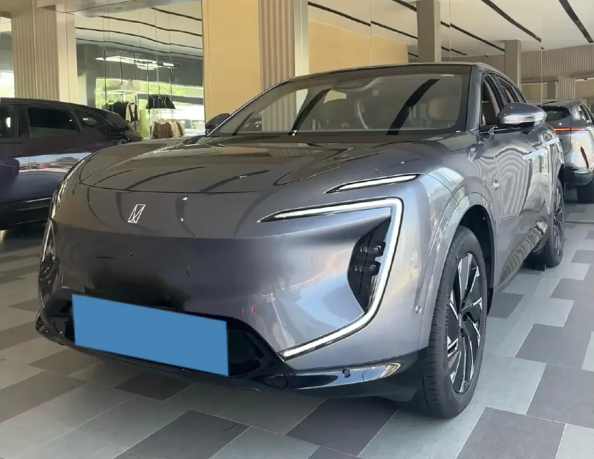 2024 Avatr 07 1.5T 156HP L4 REEV 39.05KWH