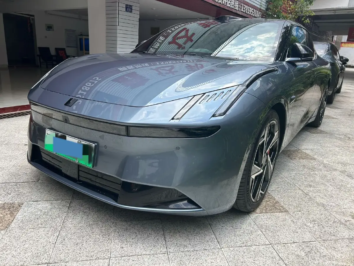 2025 LYNK&CO Z10 BEV 95KWH