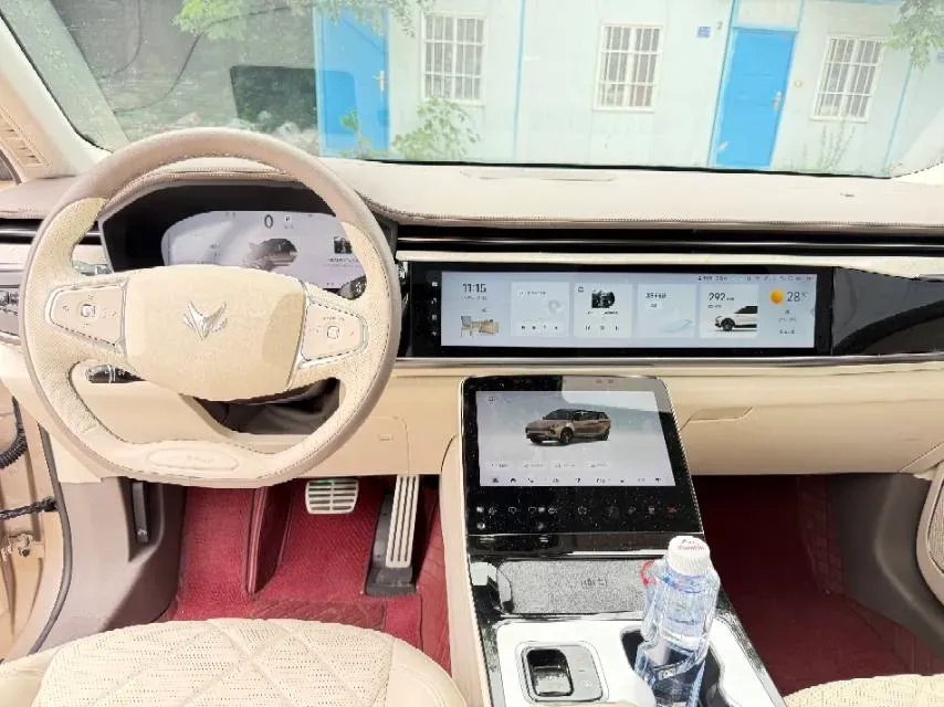 2025 ARCFOX αT6 BEV,autocango,china used car exporter,china ev exporter,chinese used car exporter,chinese used ev exporter