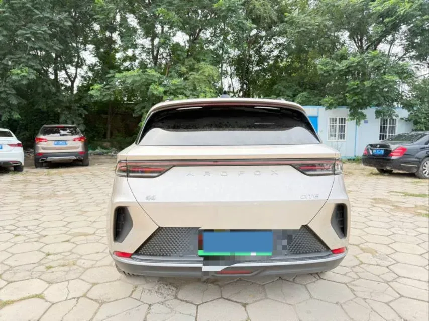 2025 ARCFOX αT6 BEV,autocango,china used car exporter,china ev exporter,chinese used car exporter,chinese used ev exporter