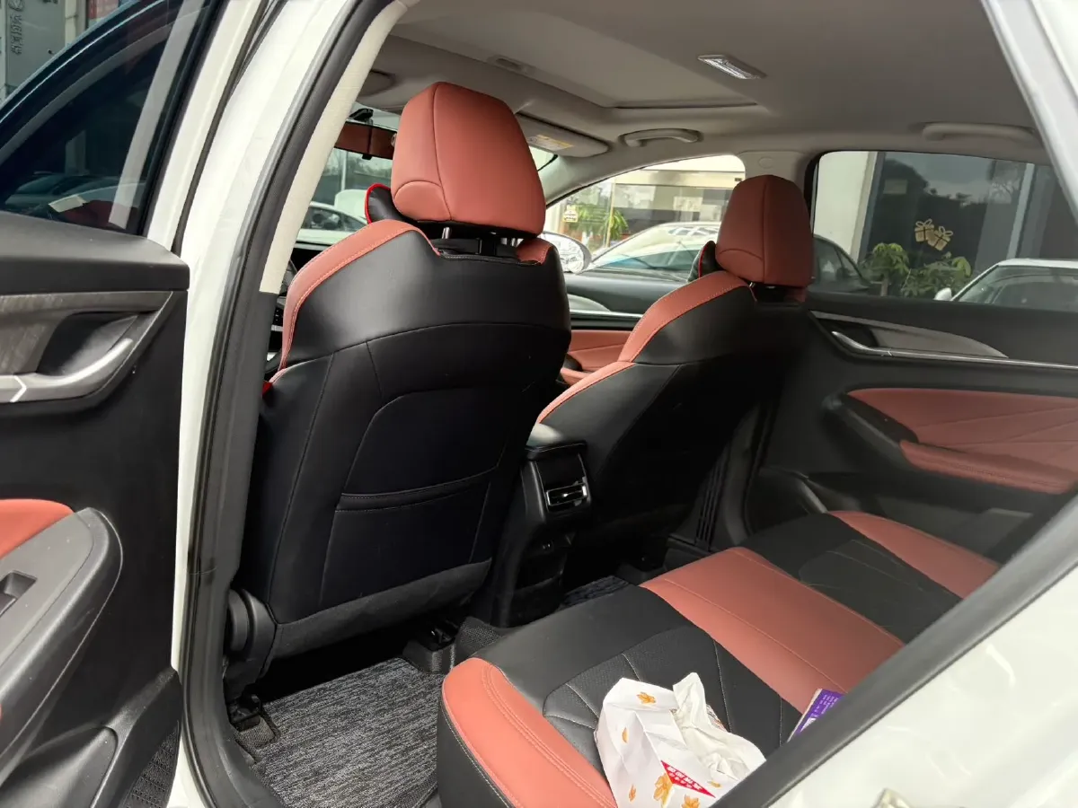 2024 ChangAn Eado 1.5T 170HP L4 7DCT,autocango,china used car exporter,china ev exporter,chinese used car exporter,chinese used ev exporter