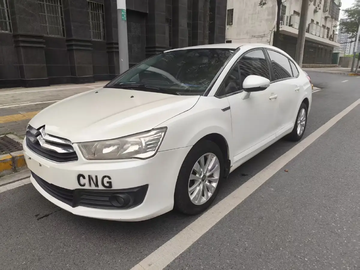 2016 Citroen C-Quatre 1.6L 106HP L4 5MT