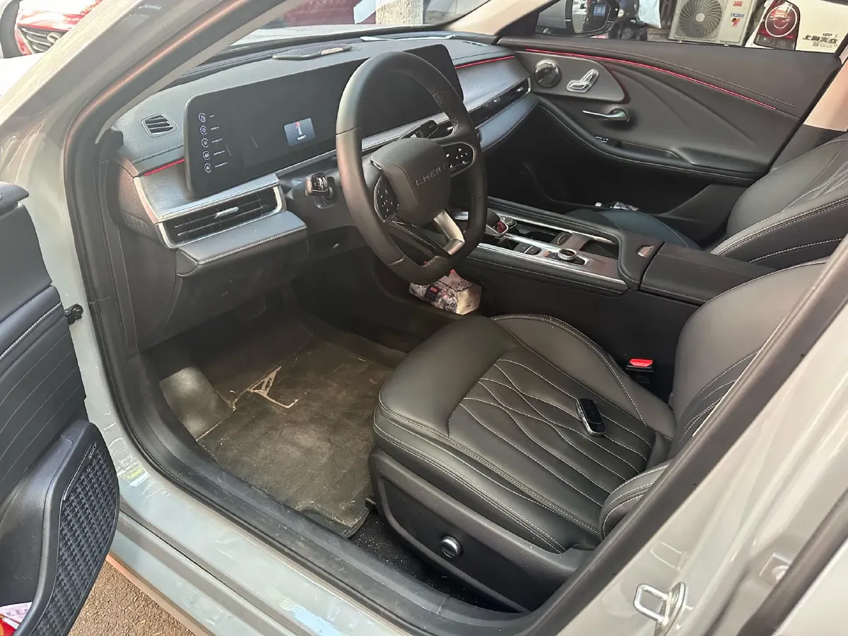 2025 Chery Arrizo 8 Pro 1.6T 197HP L4 7DCT,autocango,china used car exporter,china ev exporter,chinese used car exporter,chinese used ev exporter