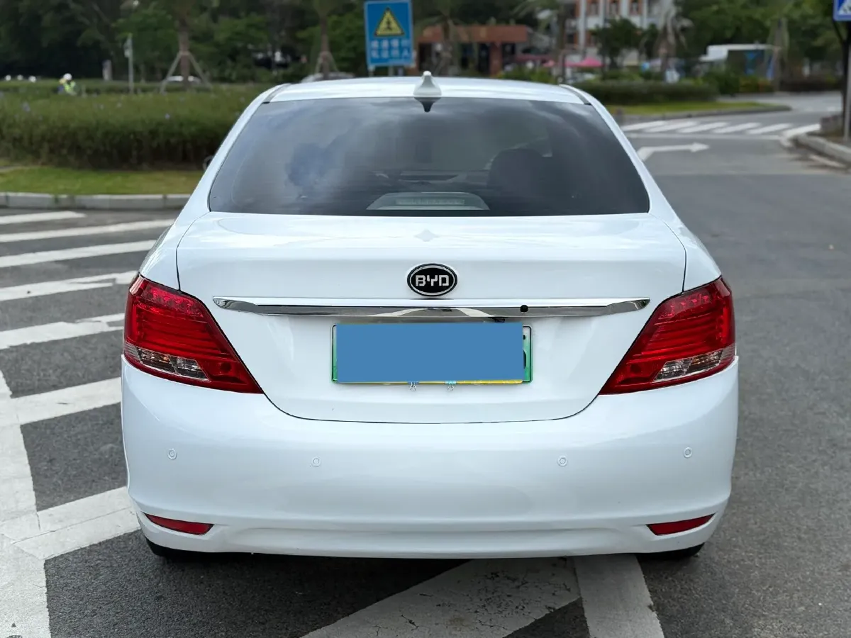 2018 BYD e5 BEV 60.48KWH,autocango,china used car exporter,china ev exporter,chinese used car exporter,chinese used ev exporter