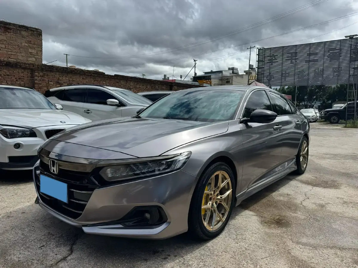 2022 Honda Accord 1.5T 194HP L4 CVT