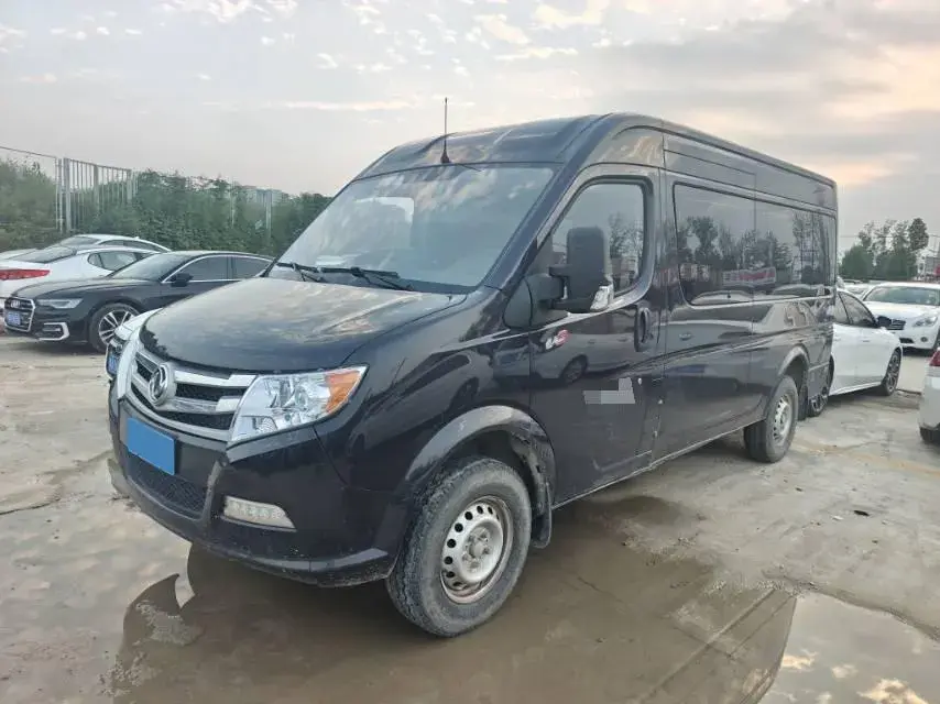 2021 DongFeng DFAC YuFeng 2.0T 136HP L4 6MT