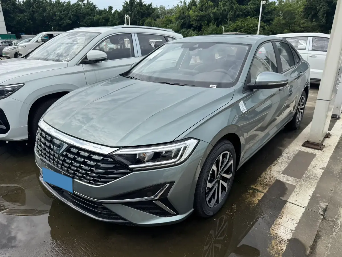 2025 Jetta JettaVA7 1.4T 150HP L4 7DCT